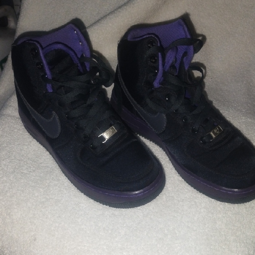 Nike Black and Purple High-Tops